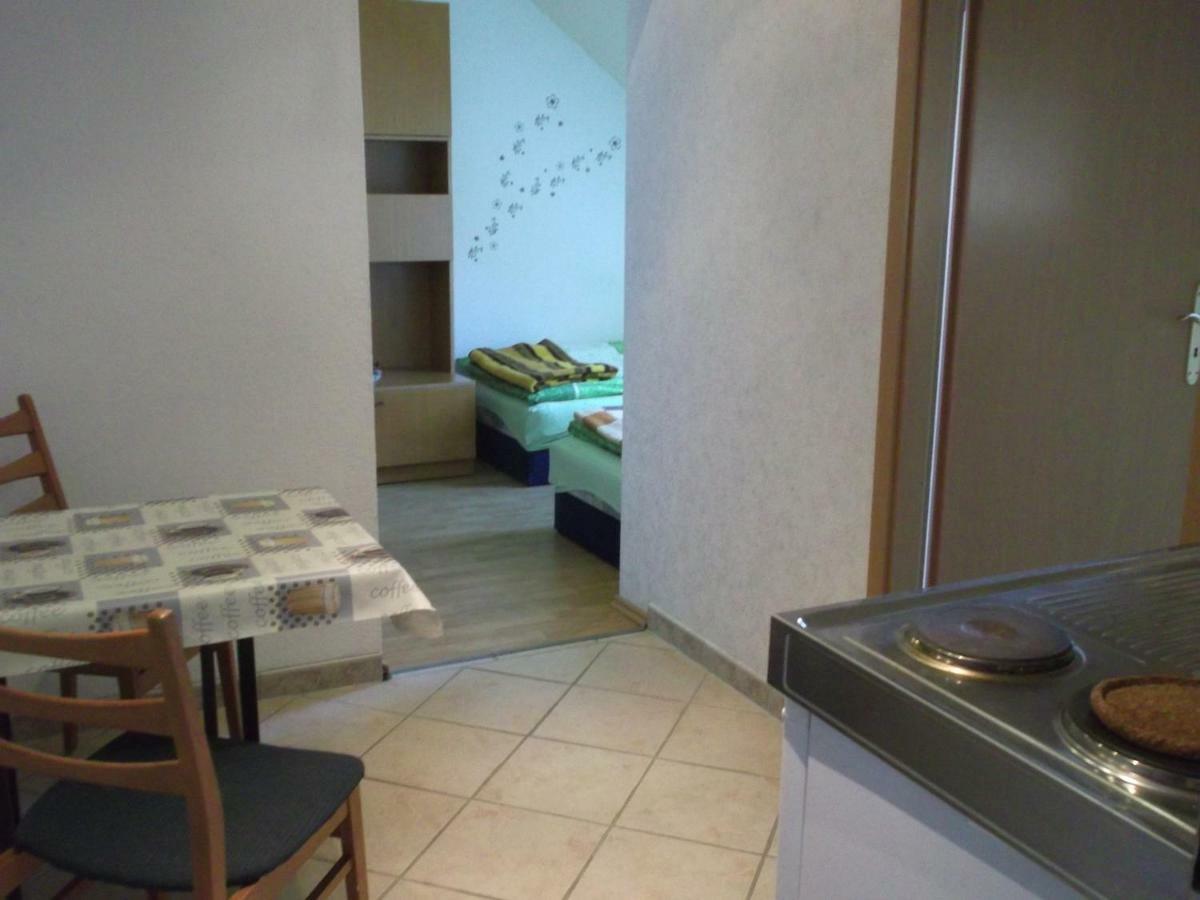 Haus Am Wald Apartman Guhrow Kültér fotó