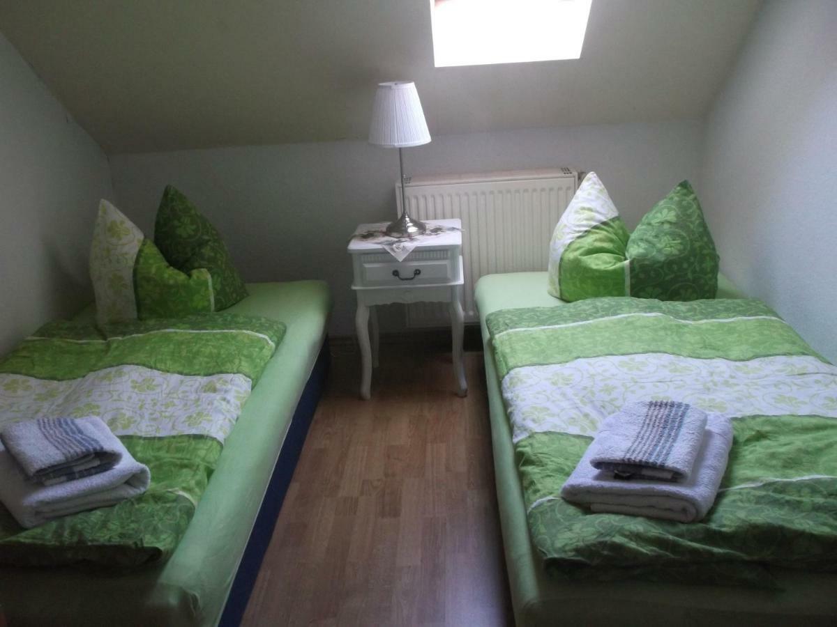 Haus Am Wald Apartman Guhrow Kültér fotó